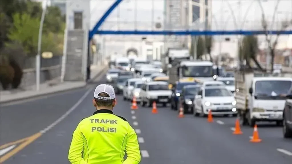 Yılbaşı programları nedeniyle İstanbul ve Ankara’da birçok yol trafiğe kapatılacak – Birlik Haber Ajansı