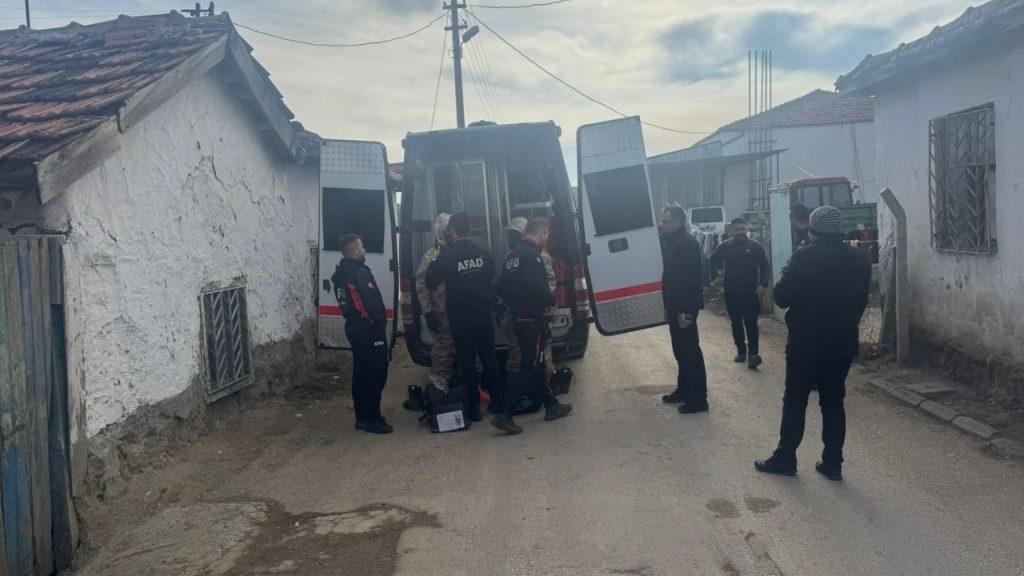 Ankara’da boya zehirlenmesi: 4 işçi ve 4 çocuk yoğun bakımda – Birlik Haber Ajansı