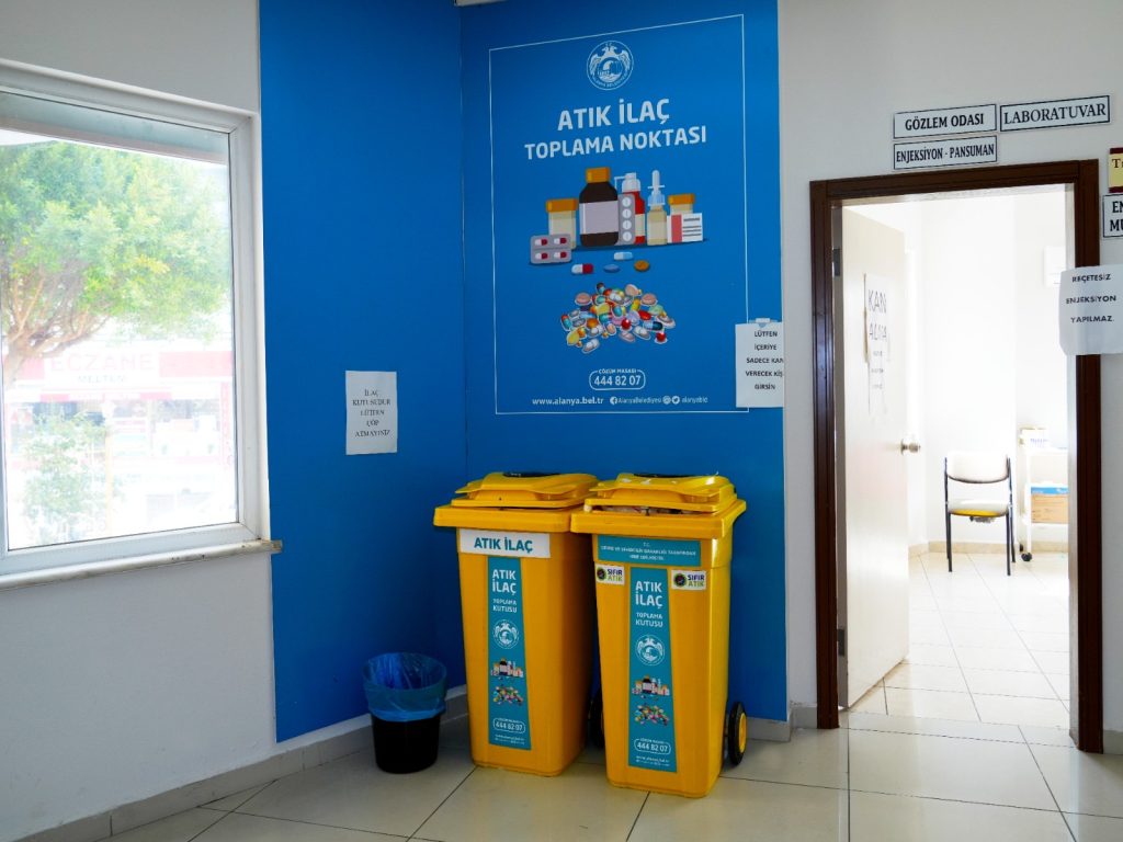 26 AİLE SAĞLIĞI MERKEZİNDEN 719 KİLOGRAM ATIK İLAÇ TOPLANDI
