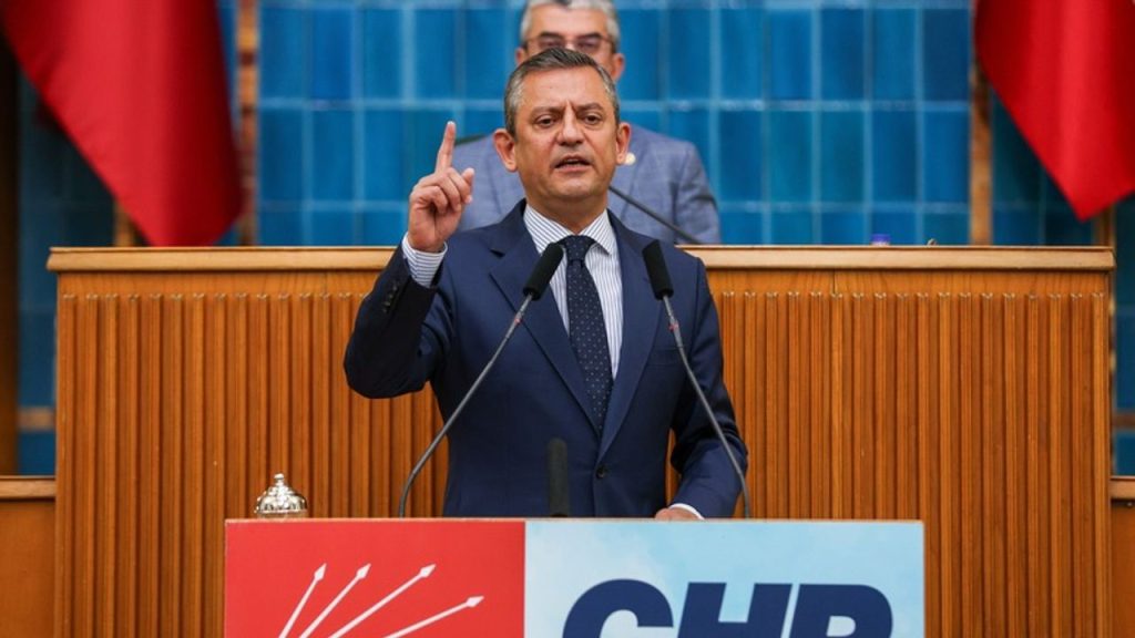 CHP lideri Özel: Darbeye teslim olmayacağız – Birlik Haber Ajansı