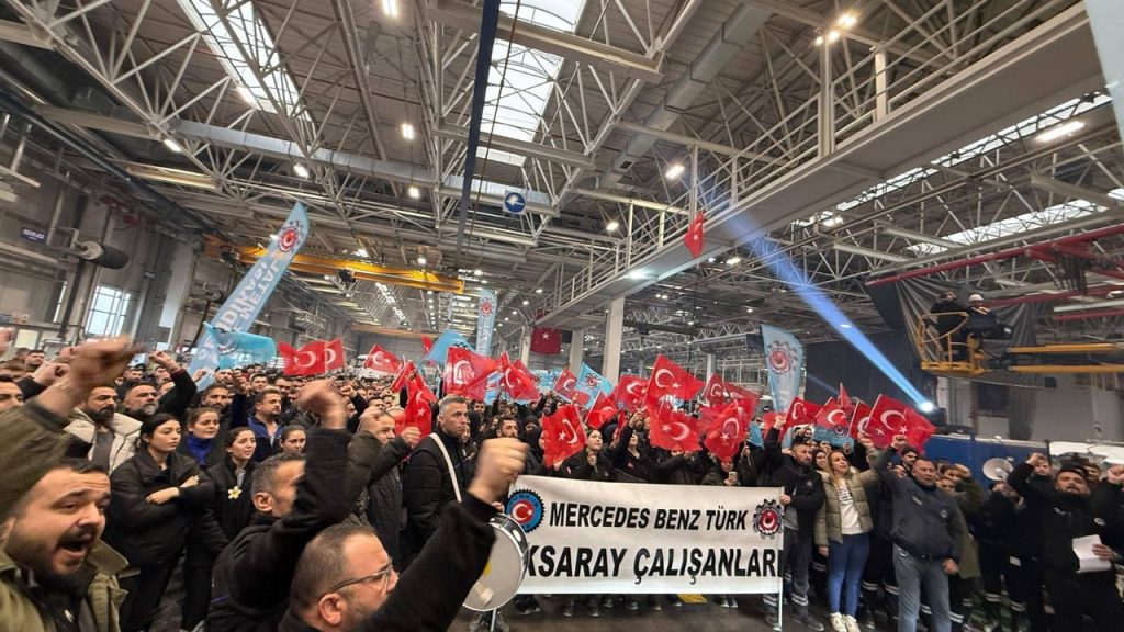 Metal işçisinin zaferi: Mercedes Aksaray ve İMER çalışanlarına rekor zam – Birlik Haber Ajansı