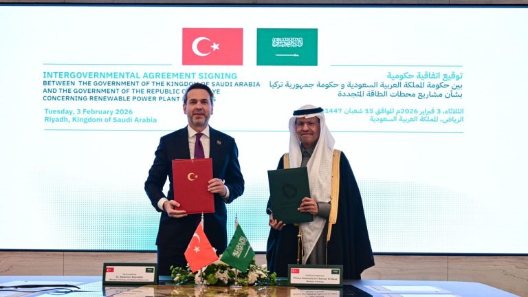 Türkiye ile Suudi Arabistan arasında 2 milyar dolarlık enerji yatırımı anlaşması imzalandı – Birlik Haber Ajansı